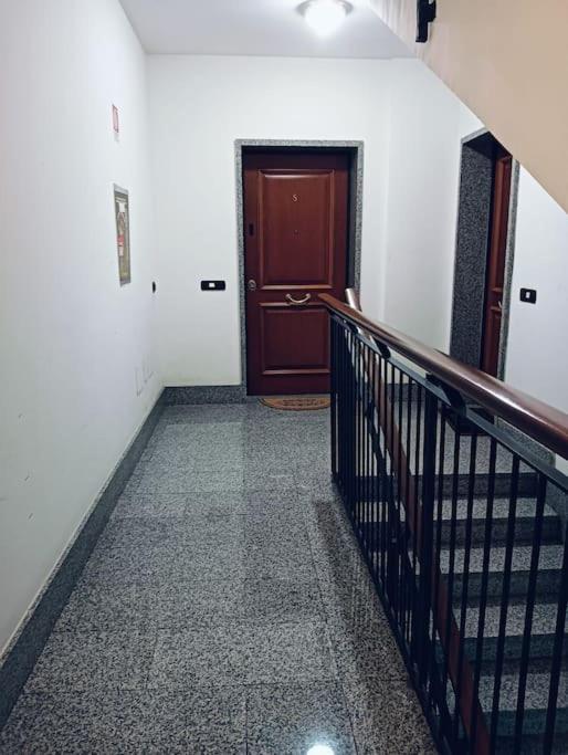 Апартаменты Minerva House - Airport And Fiera Фьюмичино Экстерьер фото