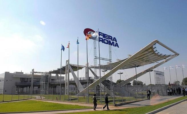 Апартаменты Minerva House - Airport And Fiera Фьюмичино Экстерьер фото